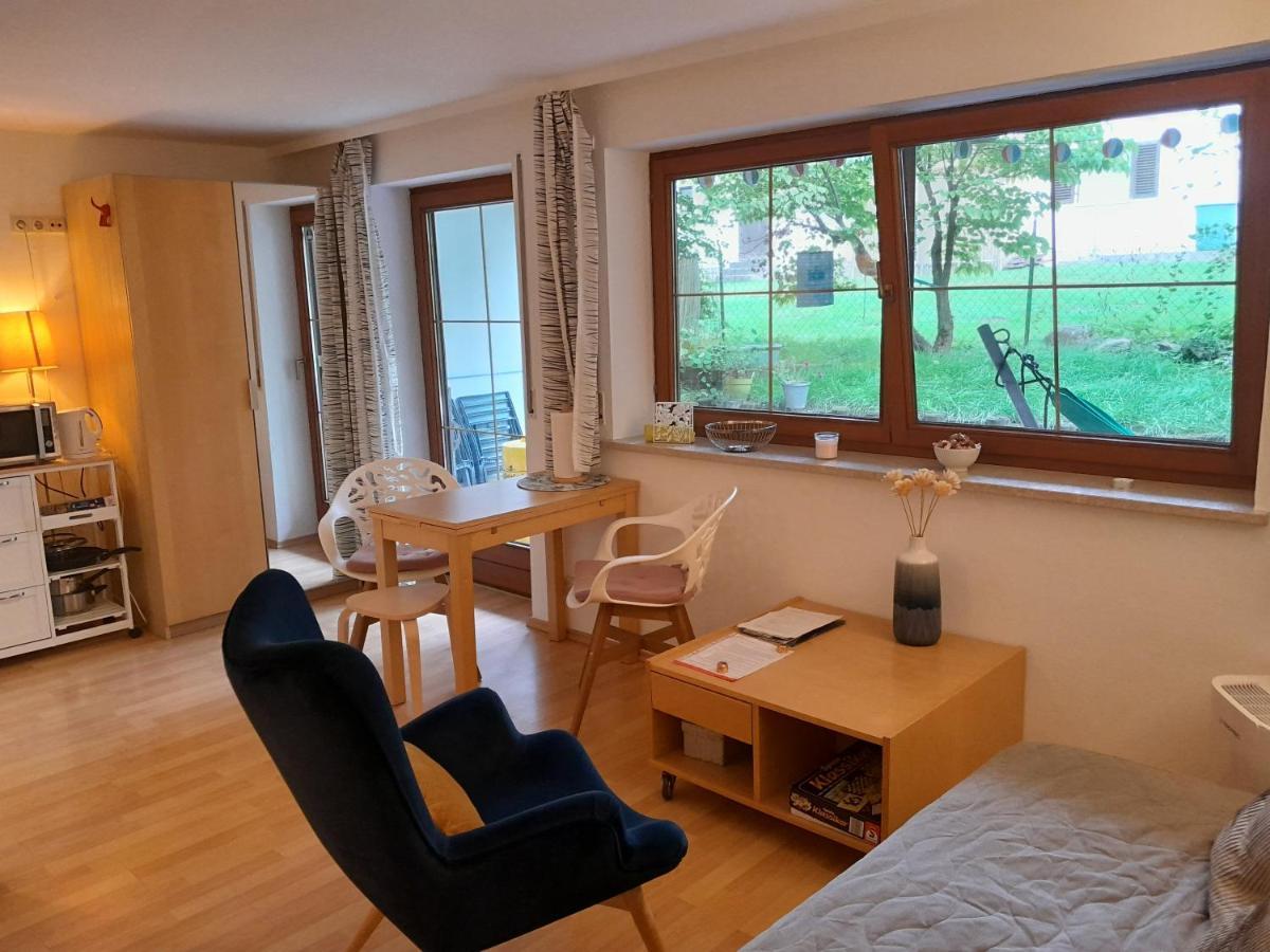 Apartment Mit Kueche Und Balkon Oder Terrasse, Ruhig Und Gut Erreichbar Piding Exterior foto