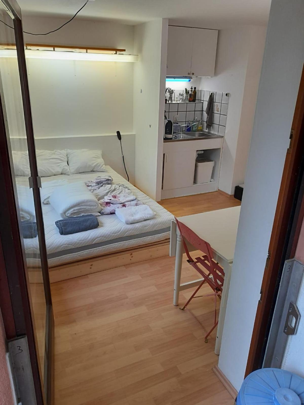 Apartment Mit Kueche Und Balkon Oder Terrasse, Ruhig Und Gut Erreichbar Piding Exterior foto